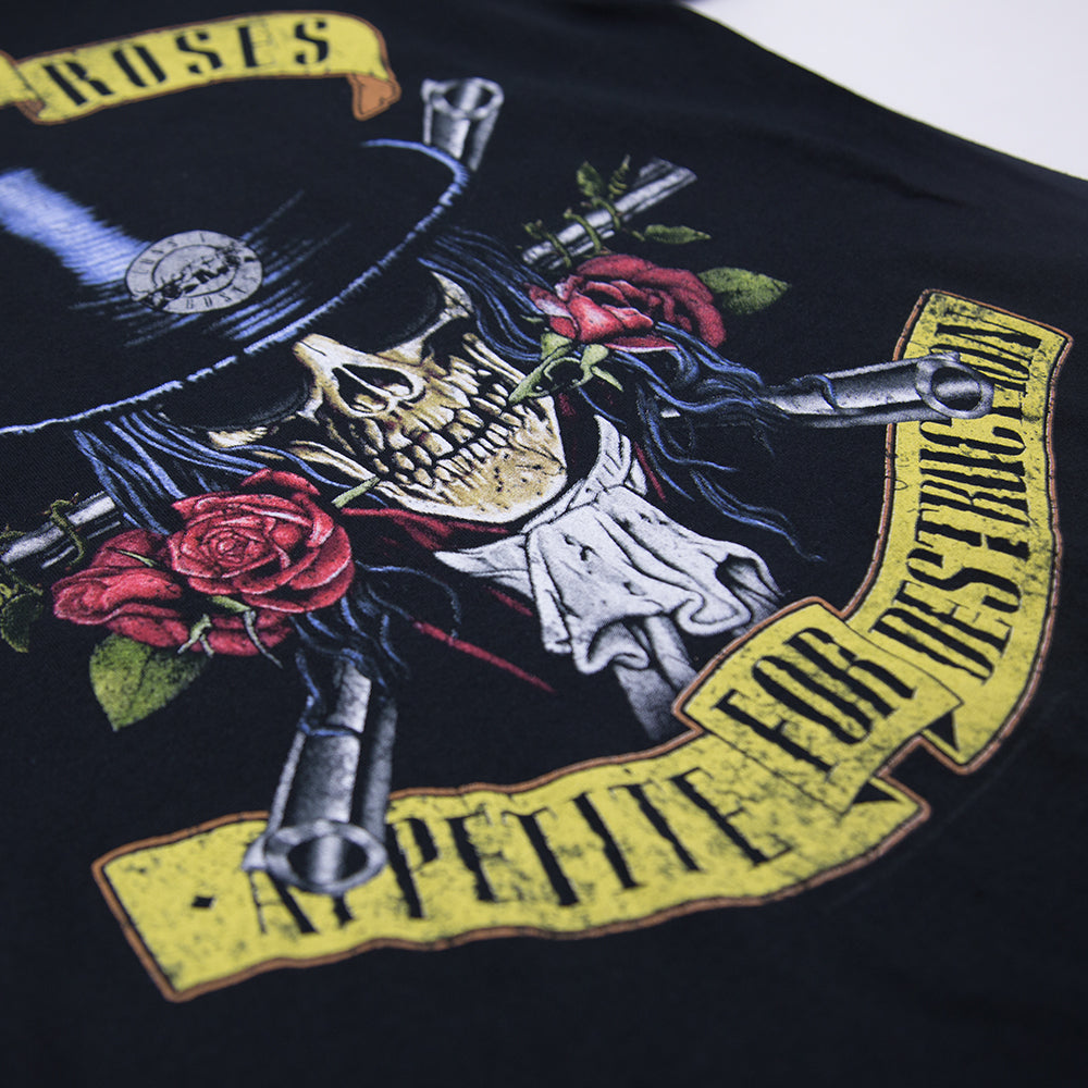 Skull & Roses Graphic T-Shirt